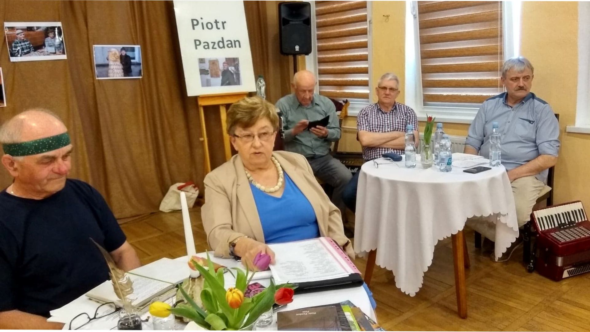 W.ART | "Łobeskie klimaty" Teatr Seniora Piąte Koło w MBP w Łobzie